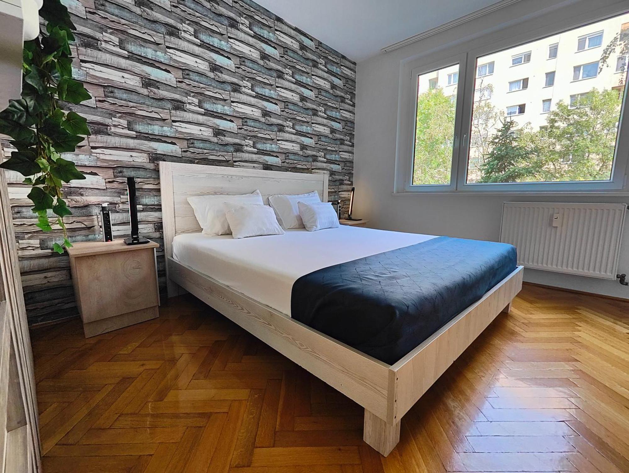 Comfort 14 -- Stylish City Apartment Netflix, Wi-Fi & Parking 미슈콜츠 외부 사진
